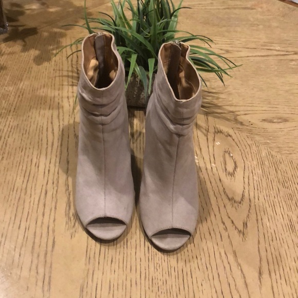 Express open toe booties - Picture 9 of 16